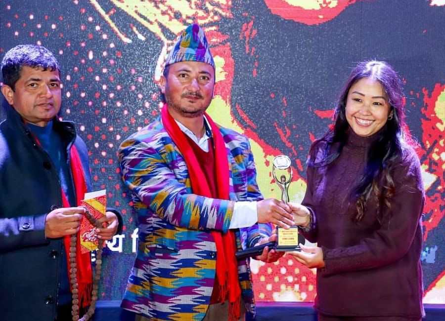 नृत्य निर्देशक सोनु लामाले जितिन् सर्बोत्कृष्ट नृत्य निर्देशक अवार्ड