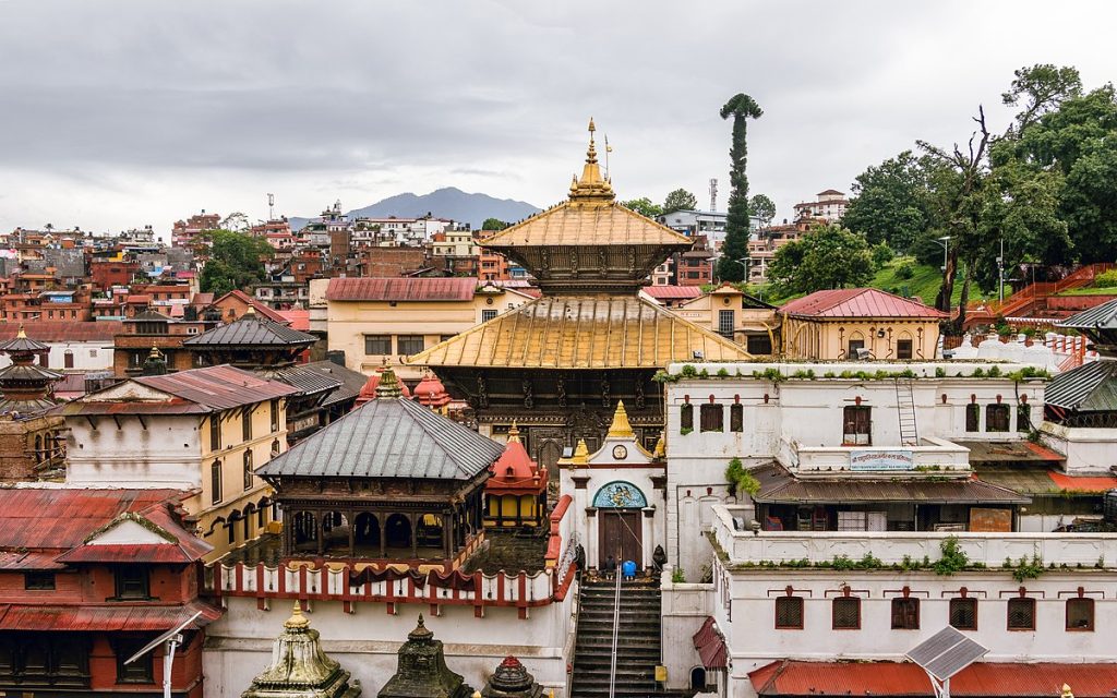 पशुपतिनाथको गंगा आरती र दीप प्रज्वलनको भिडियो खिच्न नपाइने