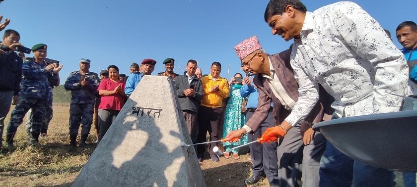 सीमा क्षेत्रका १८ सय बढी स्तम्भहरुको मर्मत