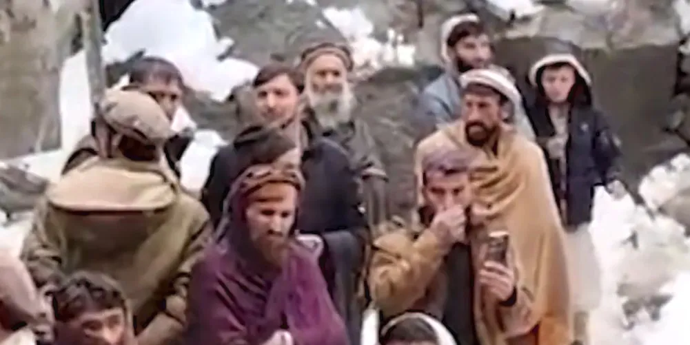अफगानिस्तानमा बाक्लो हिमपातसँगै पहिरो, २५ जनाको मृत्यु