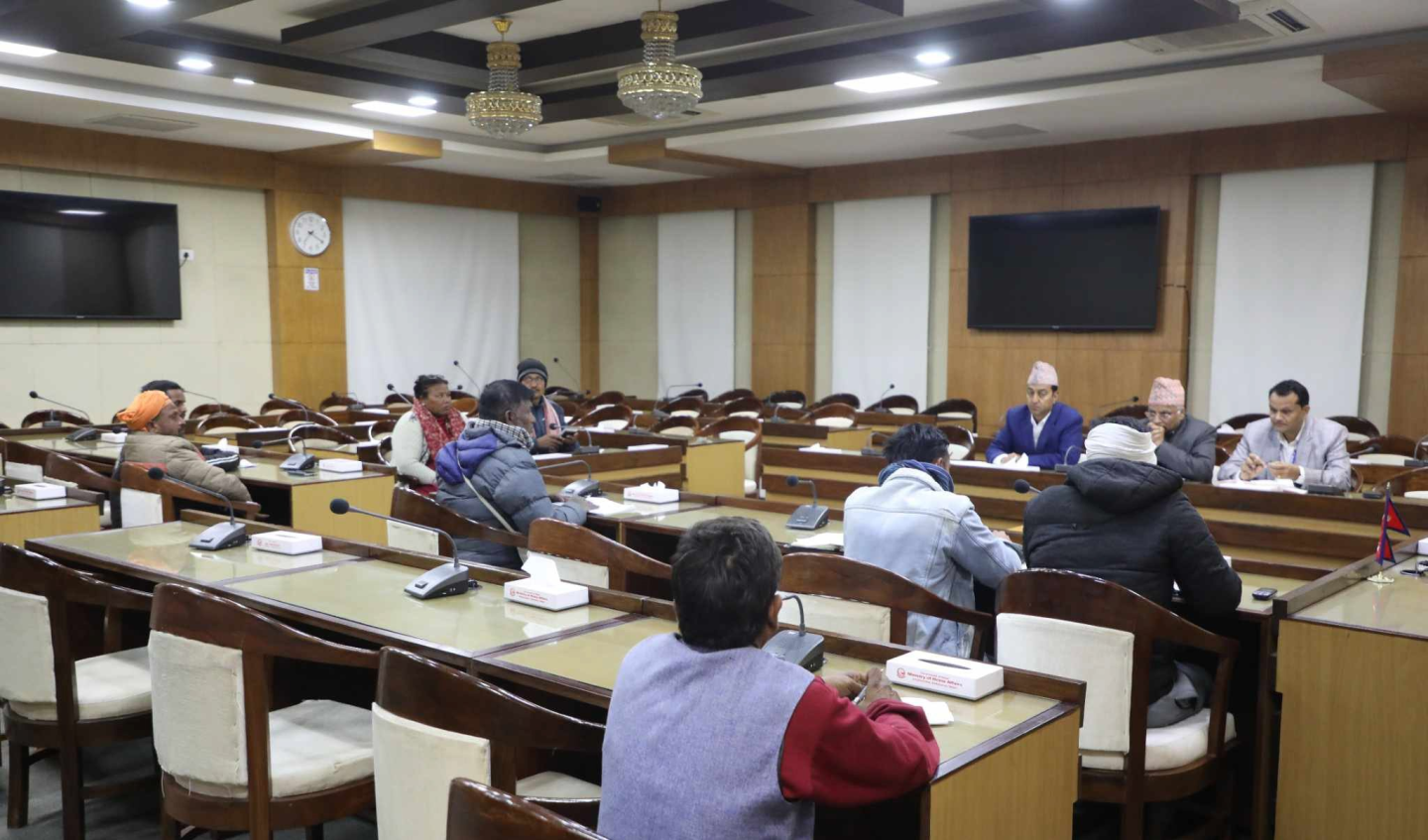 मिटर ब्याजपीडित र सरकारबीच आज वार्ता हुँदै