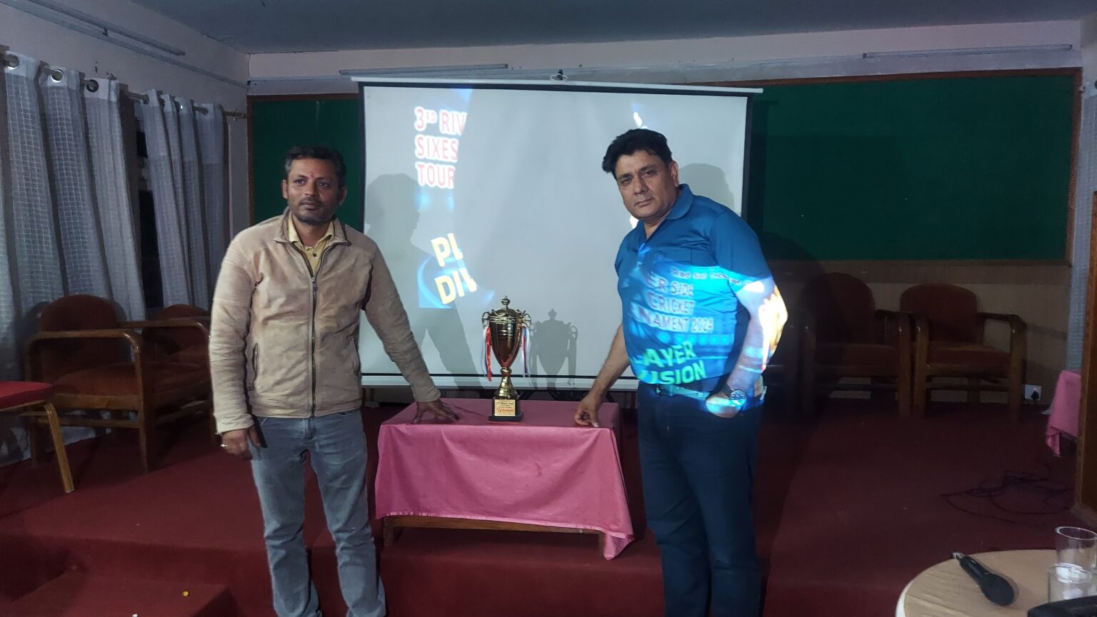 मकवानपुरको भीमफेदीमा तेस्रो रिभर साइट क्रिकेट प्रतियोगिता हुँदै