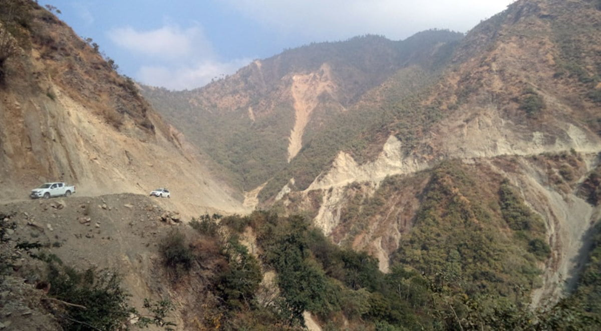 पहिरोले ठप्प रहेको कान्ति लोकपथ आजदेखि सञ्चालनमा