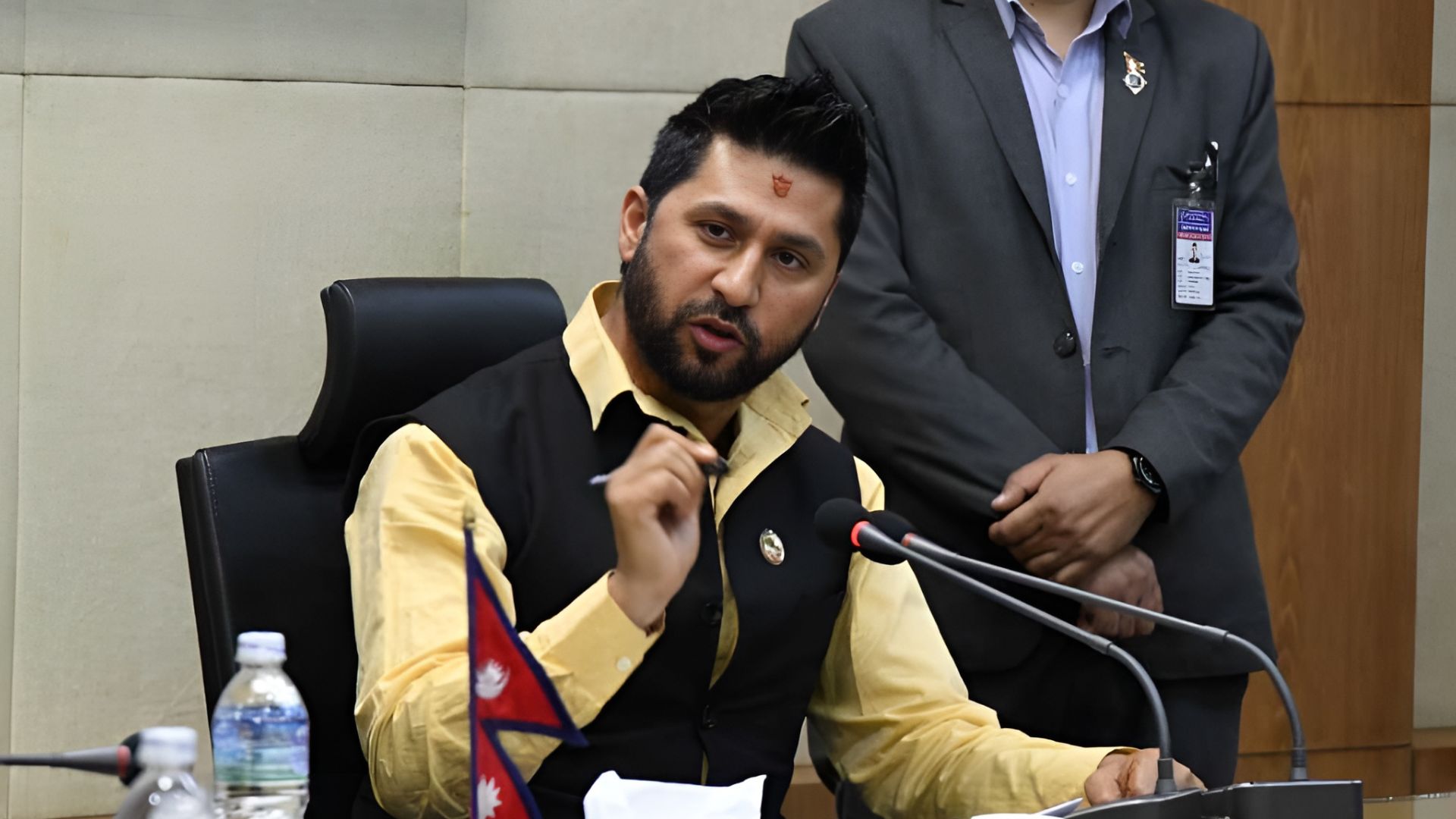 पत्रकार सम्मेलनमा रविले भने– ‘गृह मन्त्रालयमा मेरो आँखा २४ सै घण्टा रहनेछ’