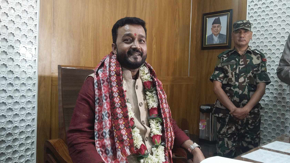 उपत्यकामा चौबीसै घण्टा मेलम्चीको खानेपानी उपलब्ध गराउने गरी काम गरौँ : खानेपानीमन्त्री यादव