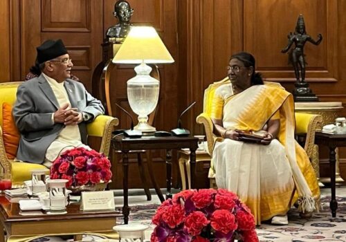 भारतका राष्ट्रपतिसँग प्रधानमन्त्री प्रचण्डको शिष्टाचार भेटवार्ता