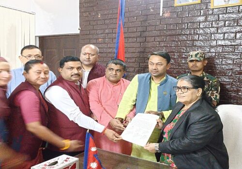 मधेश प्रदेशको मुख्यमन्त्रीमा जनमत पार्टीका सांसद सतिशकुमार सिंहको दाबी पेस