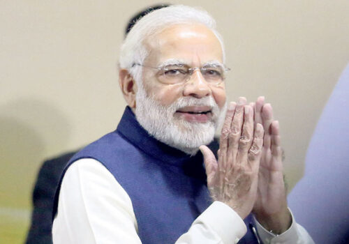 भारतमा मोदी नेतृत्वको गठबन्धनलाई प्रस्ट बहुमत