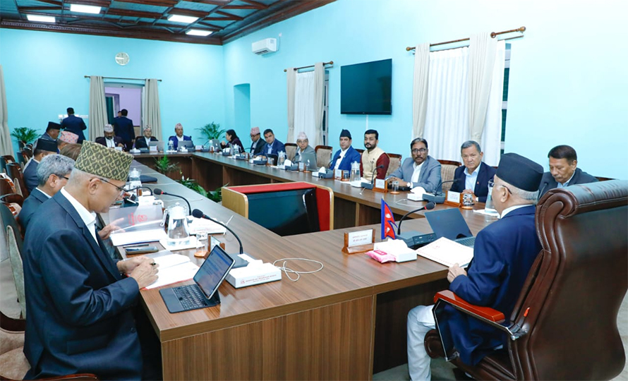 प्रधानमन्त्रीले डाके मन्त्रिपरिषद्को आकस्मिक बैठक