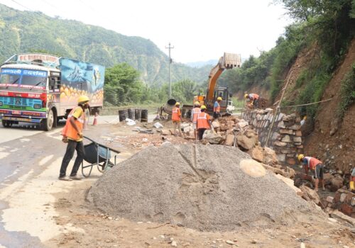 नौबिसे–नागढुङ्गा सडक १० दिनका लागि रातको समयमा बन्द गरिने