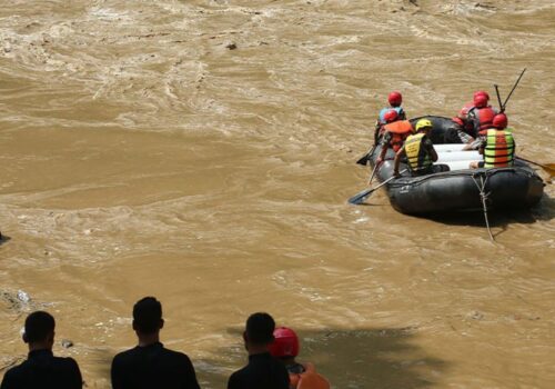 त्रिशूलीमा बेपत्ता बस र यात्रु खोज्न चीनसँग पनि सहयोग मागिंदै