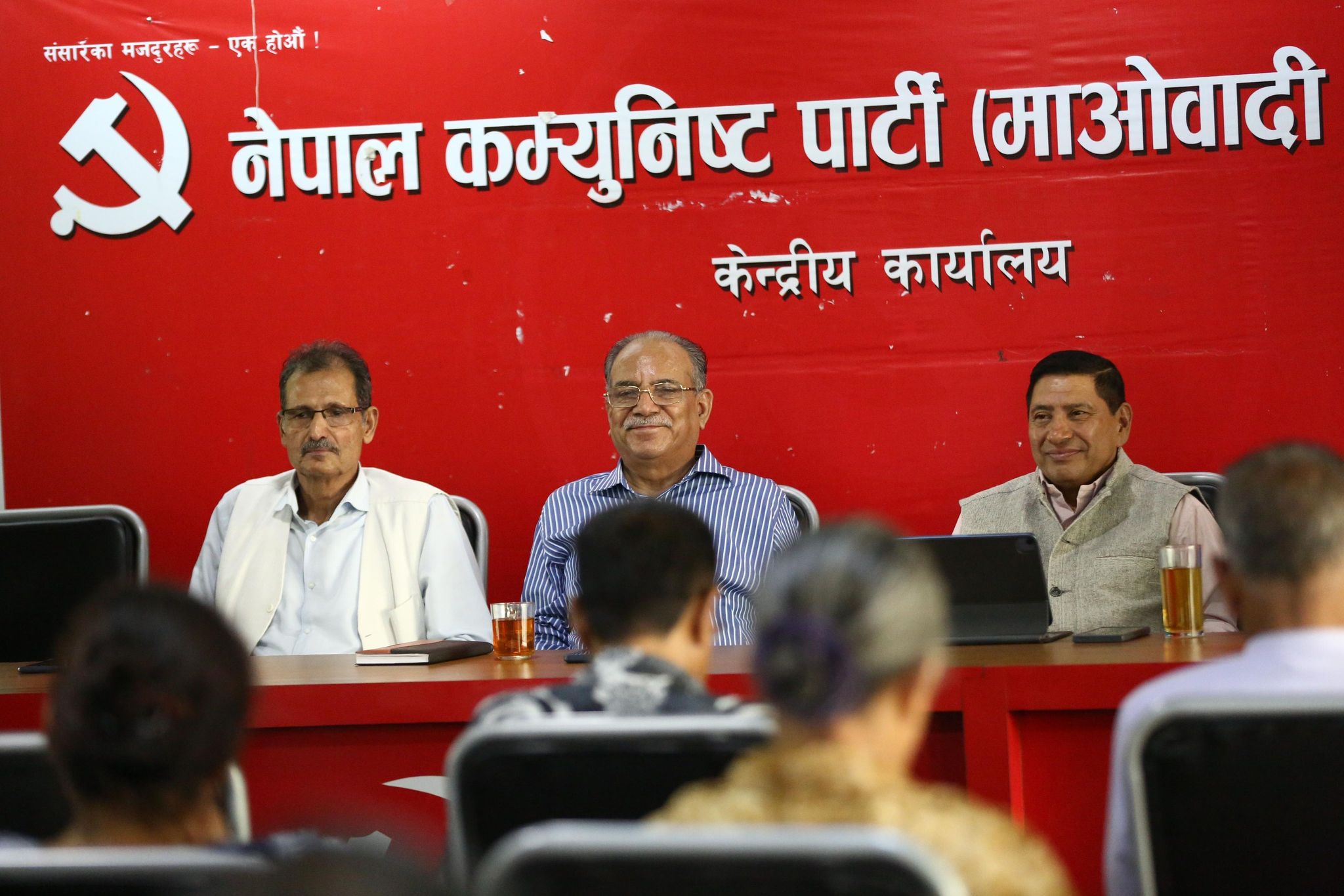 प्रचण्डको दाबी : हसिना र मलाई सत्ताच्यूत गर्ने शक्ति एउटै हो