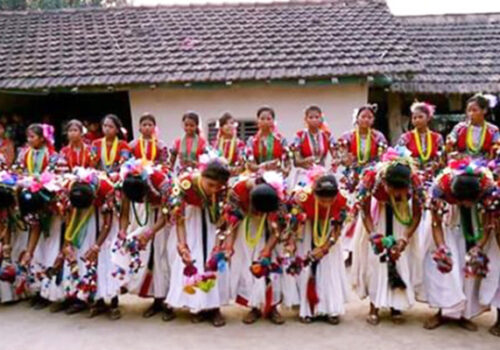 थारू समुदायको अटवारी पर्वः दिदी बहिनीका लागि व्रत लिएर मनाइँदै