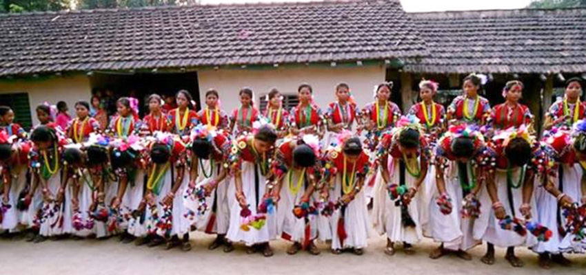 थारू समुदायको अटवारी पर्वः दिदी बहिनीका लागि व्रत लिएर मनाइँदै
