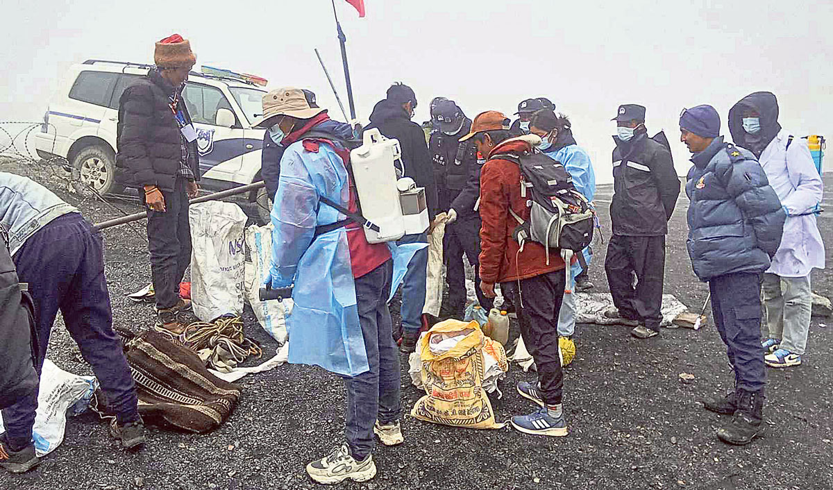 चिनियाँ सीमा बजारमा नेपालीमाथि दुर्व्यवहार, कूटनीतिक पहलका लागि सरकारसँग आग्रह