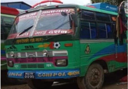 गोरखाको लापुबेंसीबाट काठमाडौँका लागि छुटेको बस शुक्रबारदेखि सम्पर्कविहीन