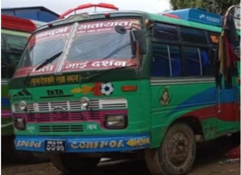 गोरखाको लापुबेंसीबाट काठमाडौँका लागि छुटेको बस शुक्रबारदेखि सम्पर्कविहीन