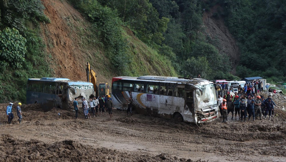 झ्याप्लेखोला पहिरोमा ज्यान गुमाएका ३५ जनाको सनाखत (नामावलीसहित)