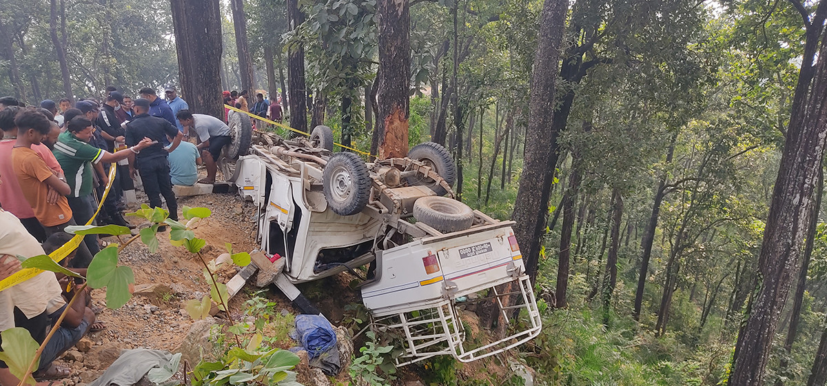 कावासोतीमा जीप दुर्घटना, दुई जनाको मृत्यु, २८ घाइते
