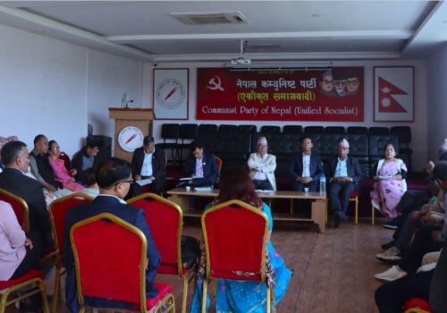 पार्टी फुट्ने हल्ला नियोजित रूपमा चलाइयो, सत्यता छैन : माधव नेपाल