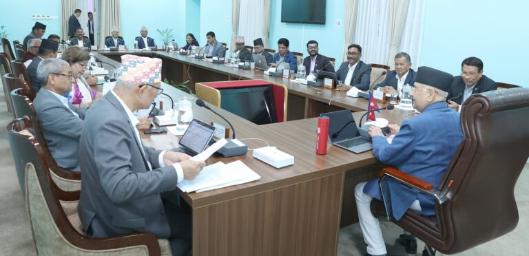 मन्त्रिपरिषद् बैठक स्थगित, अध्यादेशमा जान नहुने देउवाको अडान