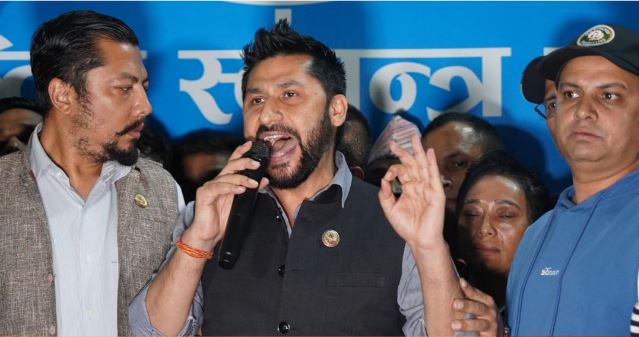 रास्वपाका सभापति रवि लामिछाने पक्राउ