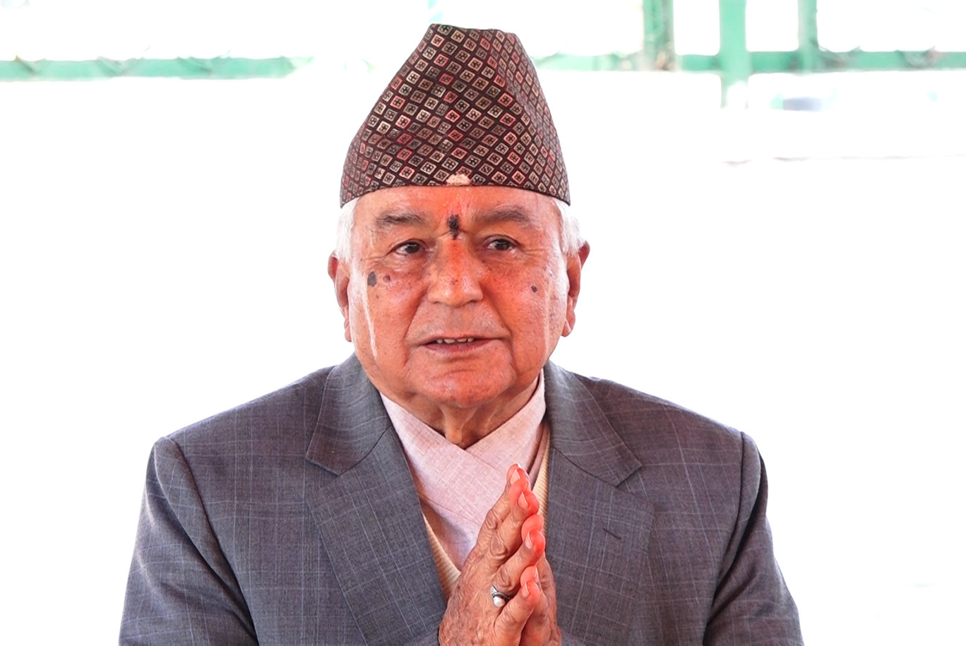 राष्ट्रपतिले ३ देखि ५ बजेसम्म टीका लगाई दिने, मर्यादित पोसाकमा आउन आग्रह