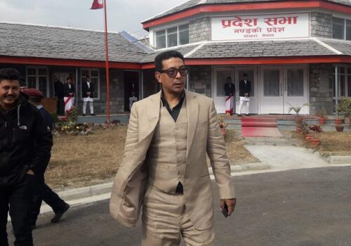 गुण्डा नाइके दीपक मनाङे फरार