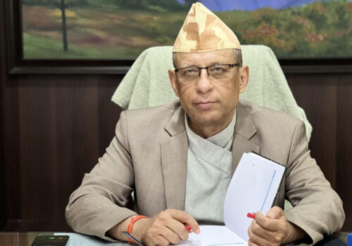 कोशीका आन्तरिक मामिलामन्त्री अधिकारीको राजीनामा