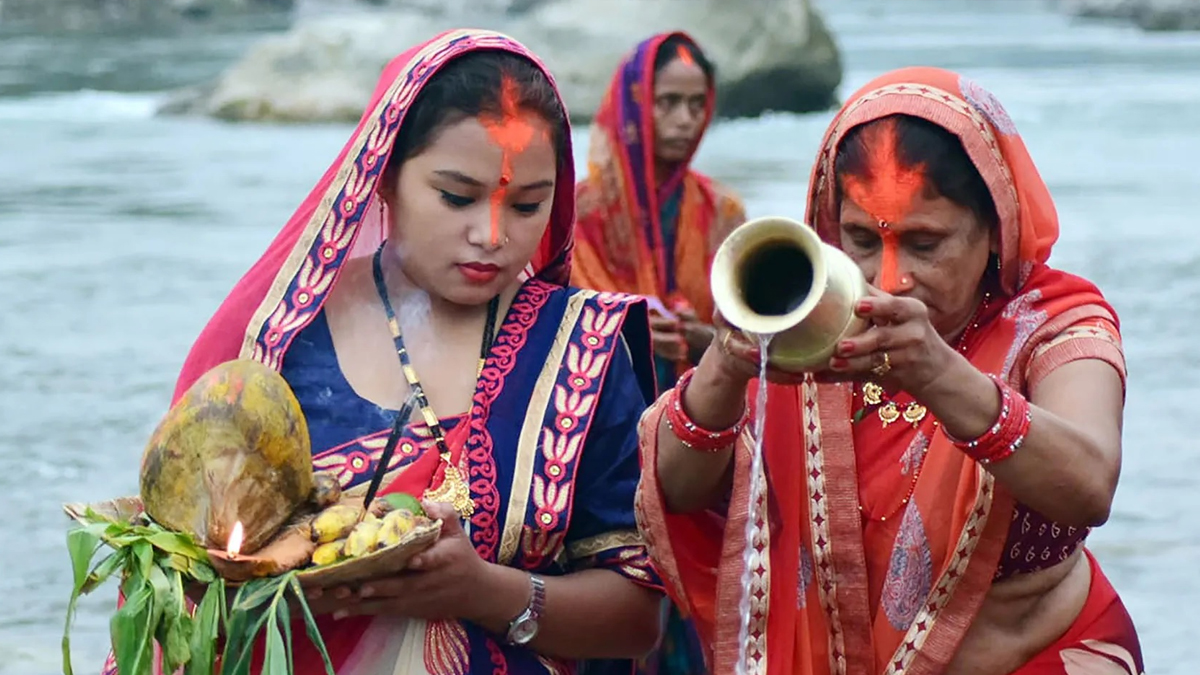 लोक आस्थाको महापर्व छठको दोस्रो दिन आज ‘खरना’ मनाईदै