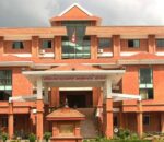 घुसिया इञ्जिनियर रंगेहात पक्राउ