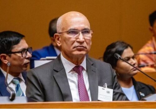 ‘स्वदेशी र विदेशी निजी लगानीलाई वृद्धि गर्न आवश्यक छ’ : अर्थमन्त्री पौडेल