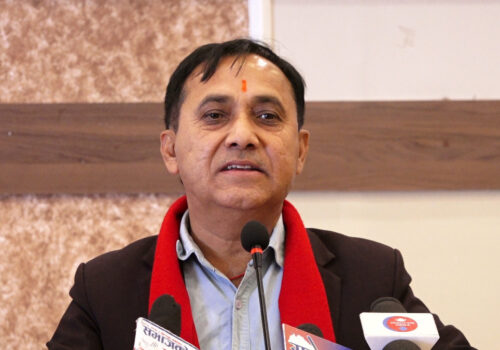 ‘अब एउटै प्रधानमन्त्रीले पाँच वर्ष नेतृत्व गर्नेगरि संविधान संशोधन हुनुपर्छ’ : विश्वप्रकाश शर्मा