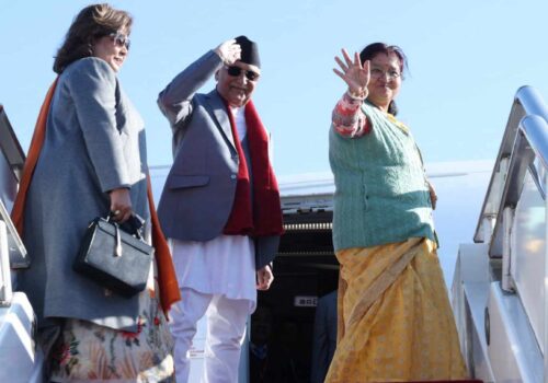 चीनबाट हिँडे प्रधानमन्त्री ओली, दिउँसो साढे २ बजे काठमाडौं आइपुग्ने
