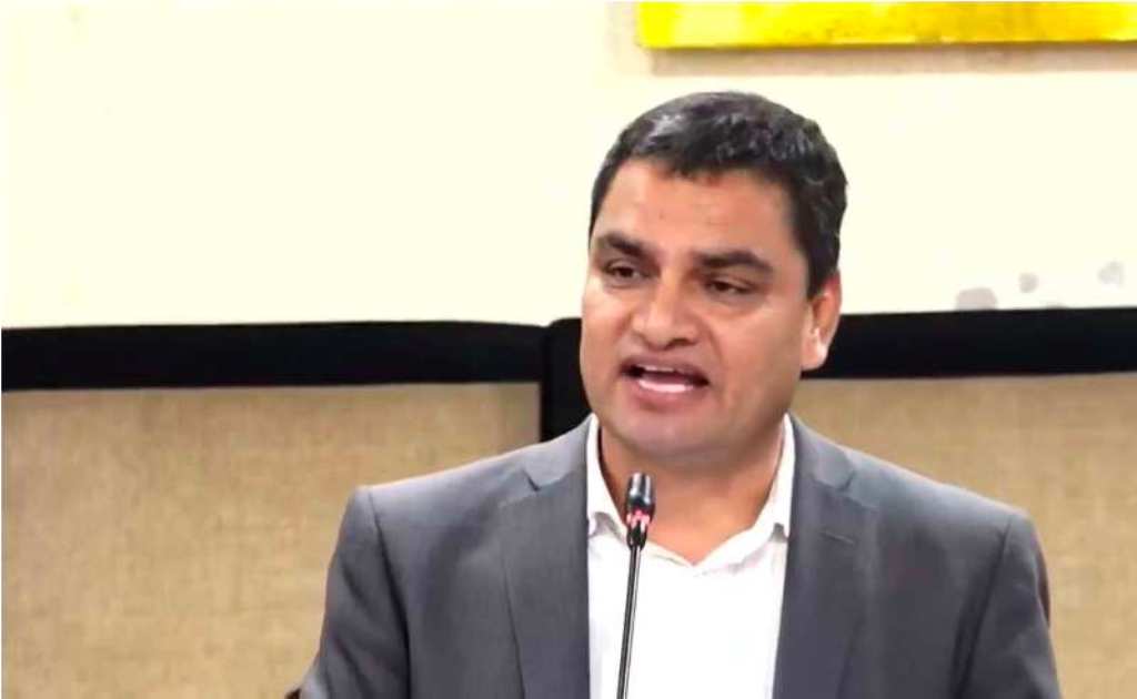 बिमा कार्यक्रमलाई निरन्तरता दिन ४० अर्ब चाहिन्छ : स्वास्थ्यमन्त्री पौडेल