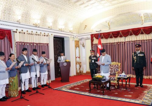 राष्ट्रपति समक्ष पाँच राजदूतको शपथ