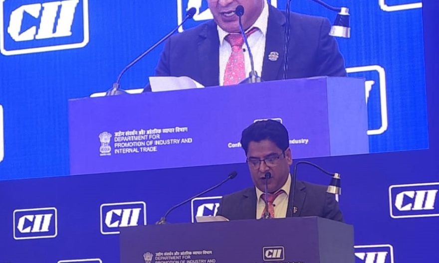 नेपालमा लगानी गर्न उद्योगमन्त्री भण्डारीद्वारा विदेशी लगानीकर्तालाई आब्हान