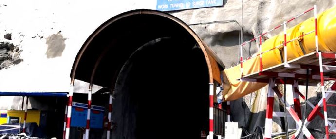 तनहुँ जलविद्युत् आयोजनाको एक हजार चार सय ९३ मिटर लामो सुरूङ निर्माण