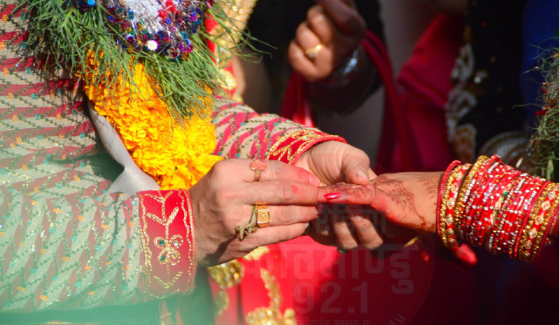 विवाहको उमेर हद १८ वर्षमा झार्न सुझाव