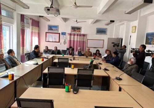 मधेश केन्द्रित गठीत कार्यदलकाे बैठक बस्दै