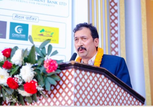 गण्डकीका मुख्यमन्त्री सुरेन्द्र पाण्डेलाई मधेस भ्रमण गर्न मोहन शर्माको आग्रह