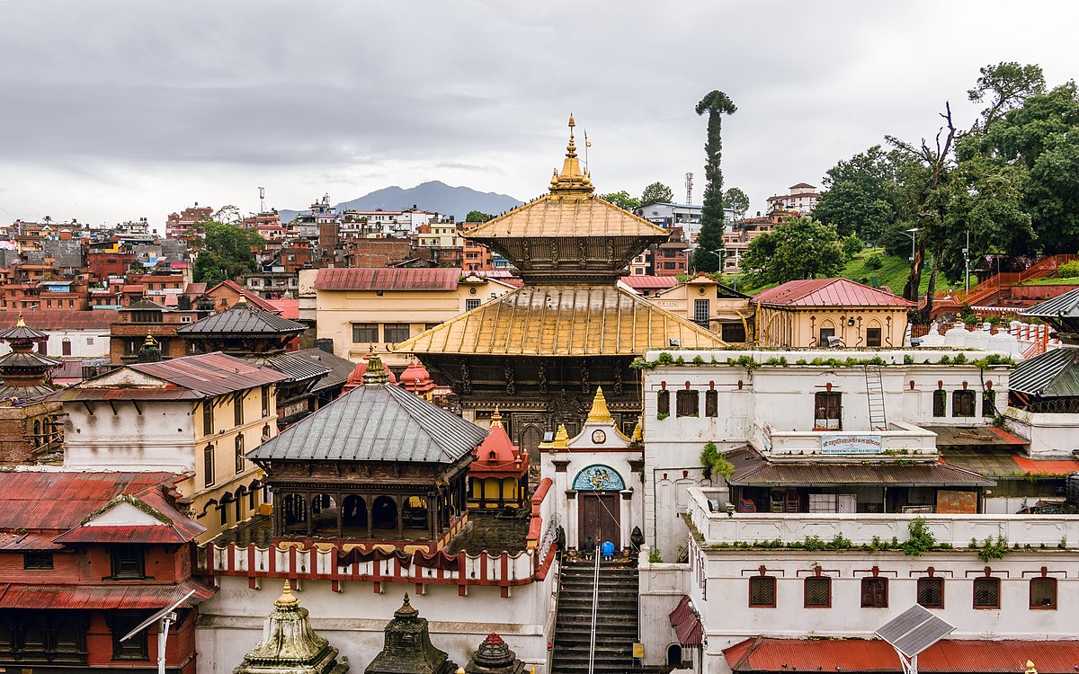 बिहान २ बजे नै खोलिए पशुपतिनाथका ४ ढोका