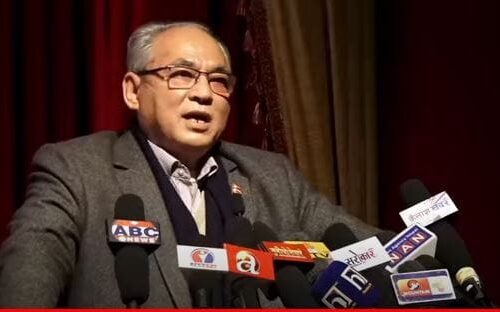 एमालेका उपाध्यक्ष बादल भन्छन्-‘माओवादीको जनयुद्ध हिंसा नै हो’