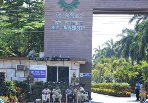केआईआईटीमा आजपनि प्रदर्शन तथा हडताल !