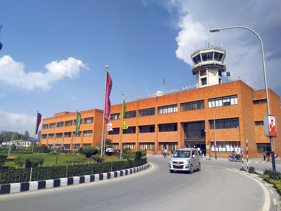 ३ वटा अन्तर्रााष्ट्रिय उडान डाइभर्ट, त्रिभुवन विमानस्थलमा सबै उडान ठप्प
