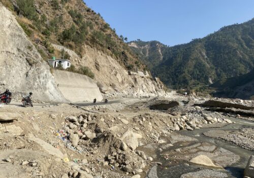 बिपी राजमार्गको क्षतिग्रस्त खण्ड स्थायी रूपमा पुनर्निर्माण गरिँदै