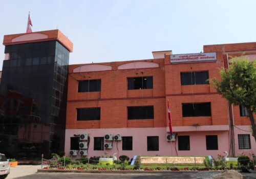 व्यास नगरपालिकाका चार कर्मचारी निलम्बित