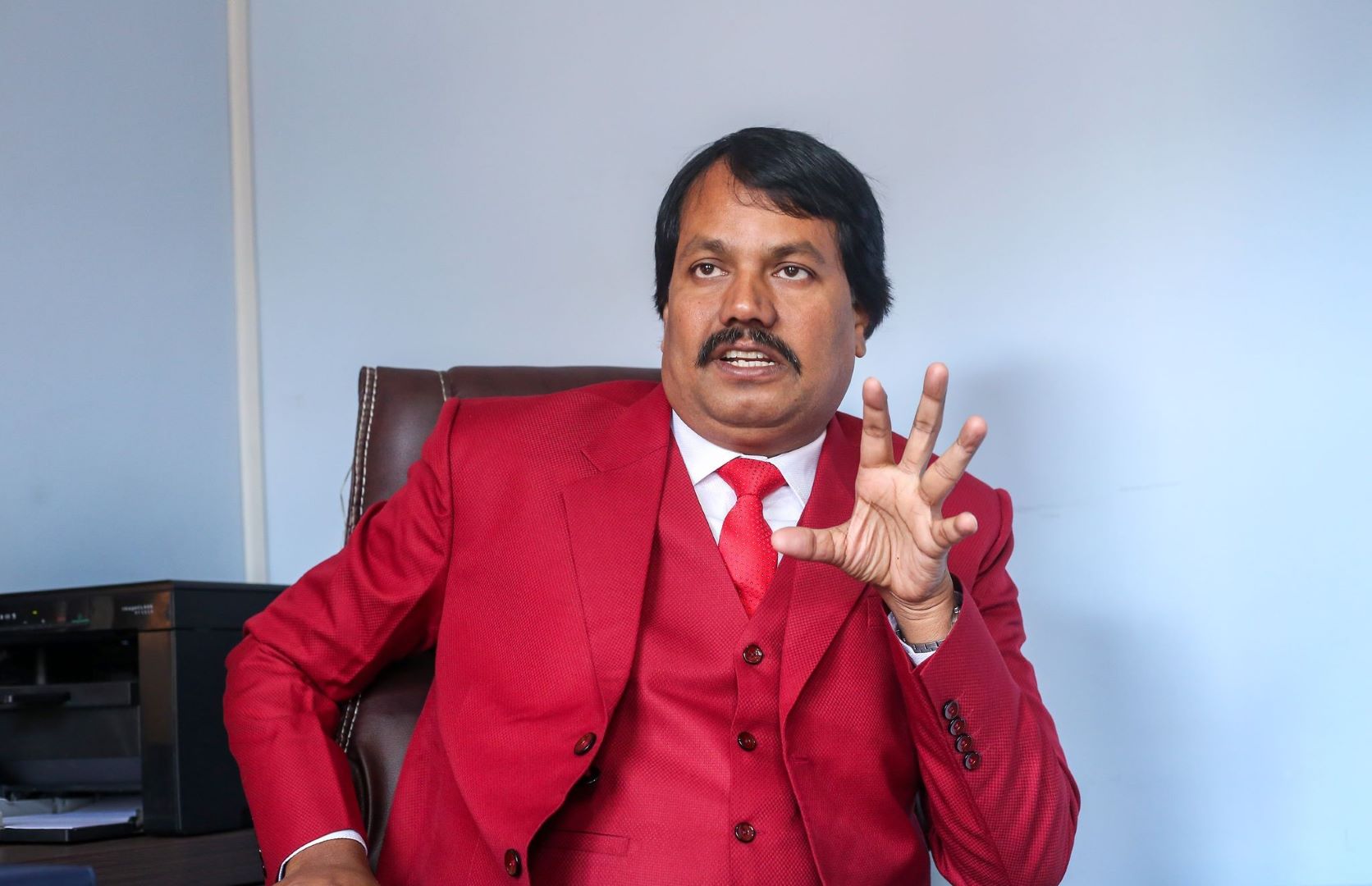 गणतन्त्रको विकल्प अरु हुन सक्दैन : डा. सीके राउत