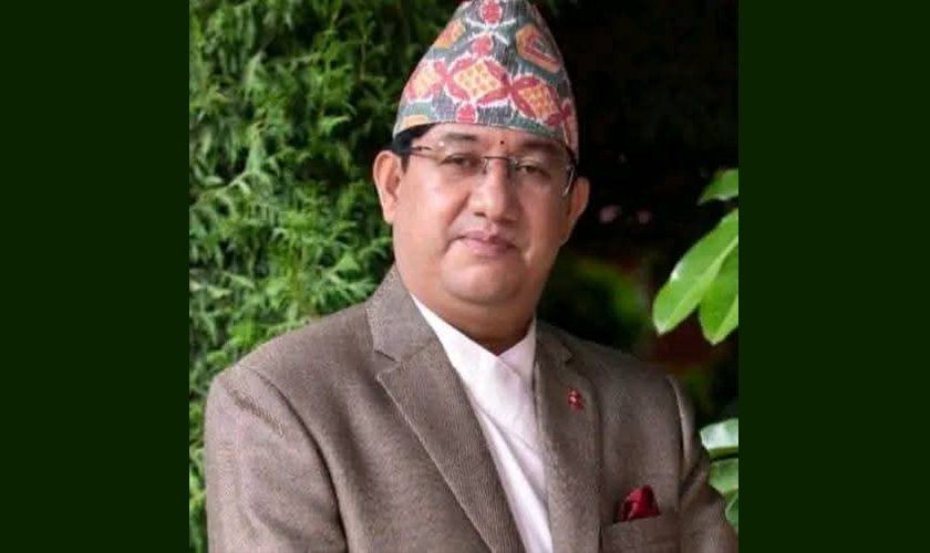 चौतर्फी घेराबन्दीपछि एमाले रसुवाका अध्यक्ष ढकालद्वारा पार्टी परित्याग !