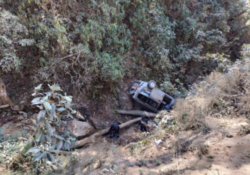 मनकामना मन्दिरबाट फर्किएको माइक्रो दुर्घटना अपडेट : १ जनाको मृत्यु, १४ घाइते (नामावलीसहित)